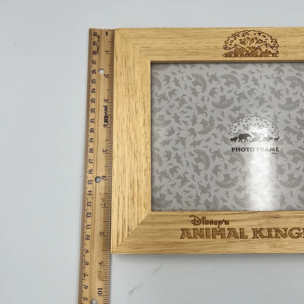 Vintage Walt Disney World Animal Kingdom 7.5
